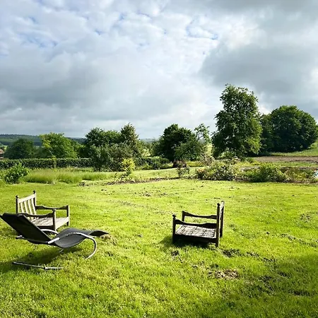 Penzion Maison D'hotes Le Charme Du Champs Claire *