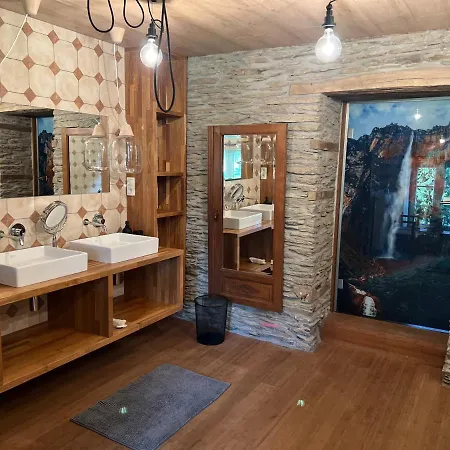 Guest house Maison D'hotes Le Charme Du Champs Claire