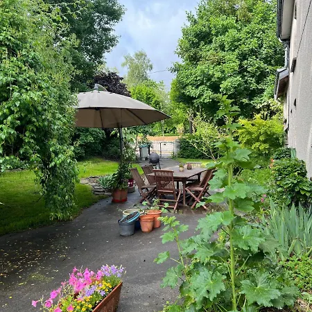 Maison D'hotes Le Charme Du Champs Claire Guest house